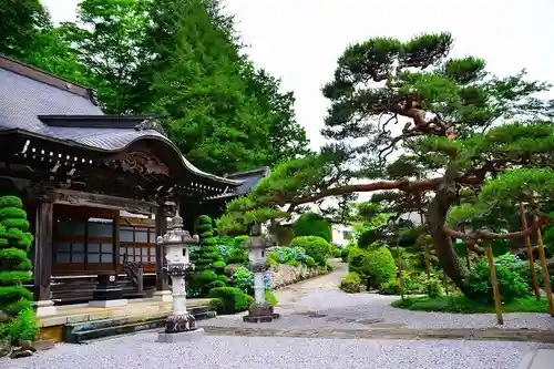 歓喜院の本殿・本堂
