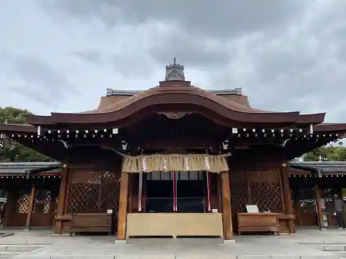 城南宮の本殿・本堂