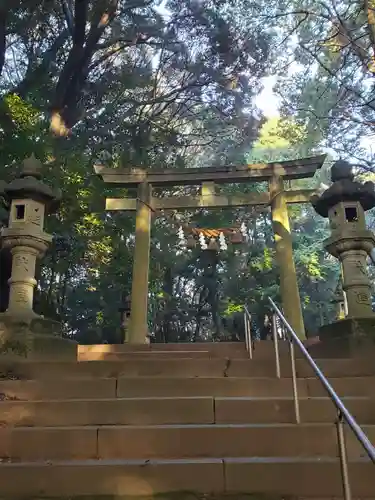 山中八幡宮の鳥居