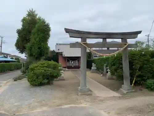 八幡神社の鳥居