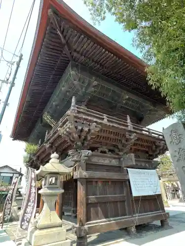鳥海月山両所宮の{uncategorized: "未分類", other: "その他", undefined: "問題あり", building: "その他建物", grave: "お墓", sacred_gate: "鳥居", guardian: "狛犬", statue: "像", buddha: "仏像", history: "歴史", nature: "自然", garden: "庭園", animal: "動物", pagoda: "塔", temizu: "手水舎", mountain_gate: "山門・神門", sanctuary: "本殿・本堂", subordinate: "末社・摂社", art: "芸術", scenery: "景色", jizo: "地蔵", ema: "絵馬", goshuin: "御朱印", omikuji: "おみくじ", items: "授与品その他", amulet: "お守り", goshuincho: "御朱印帳", eats: "食事", festival: "お祭り", votive_dance: "神楽", shichigosan: "七五三参", wedding: "結婚式", experience: "体験その他", initially: "初詣", around: "周辺", anti_infection: "感染症対策"}