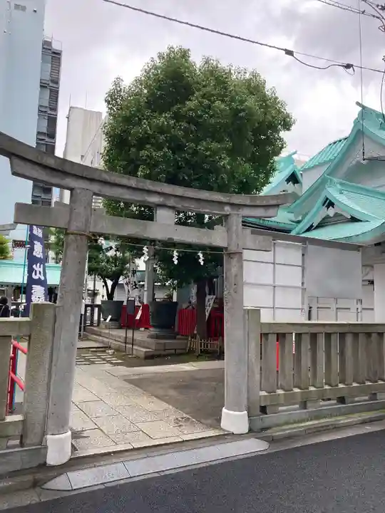 椙森神社の鳥居