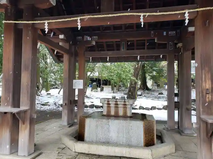 石川護國神社の手水舎