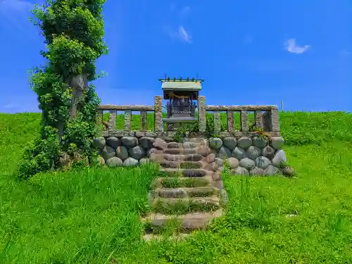 神明社（光明寺石原）の本殿・本堂