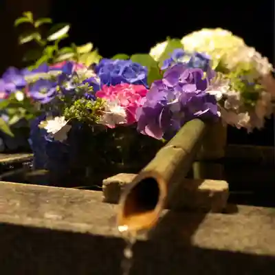 高司神社〜むすびの神の鎮まる社〜の手水舎