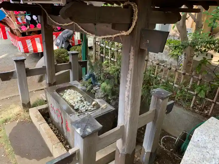 日枝神社の手水舎