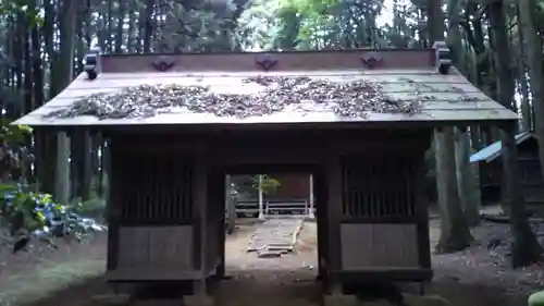 保呂輪神社の山門・神門