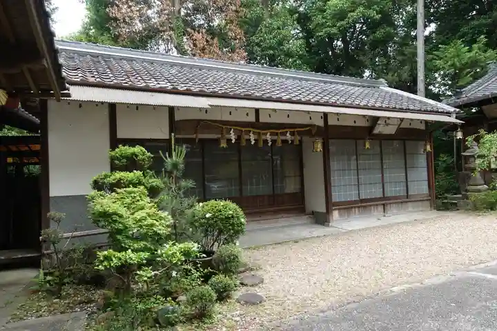 葛上神社のその他建物