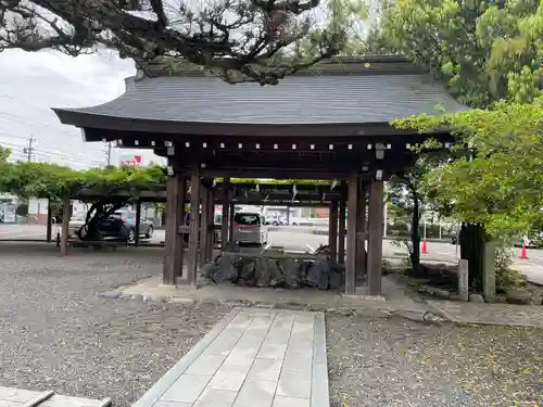 田縣神社の手水舎