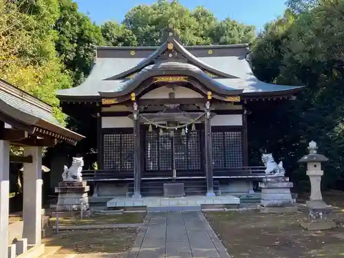八幡神社の本殿・本堂