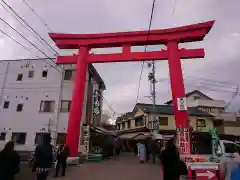 千代保稲荷神社の鳥居