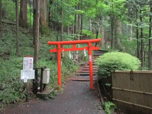 日光二荒山神社の鳥居