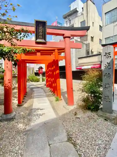 三輪神社の鳥居