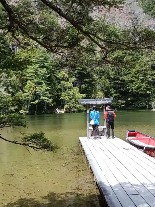 穂高神社奥宮(長野県)