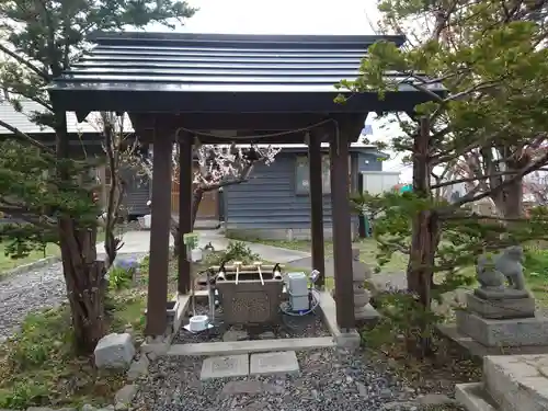 厳島神社の手水