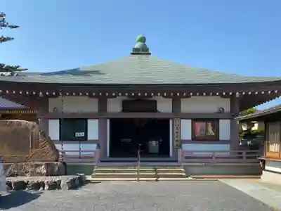 蓮華寺の本殿・本堂