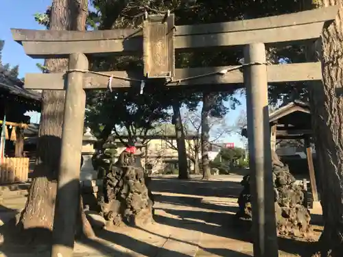 稲荷神社の鳥居