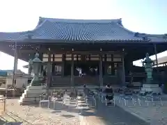 西方寺の本殿