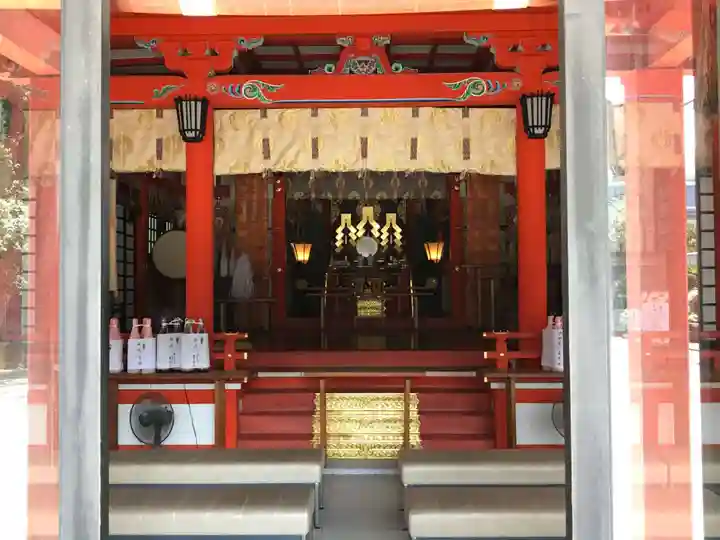 石園座多久虫玉神社の本殿・本堂