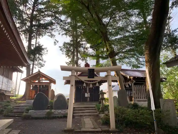 糀谷八幡宮の末社・摂社