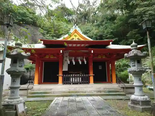 雷神社の本殿・本堂