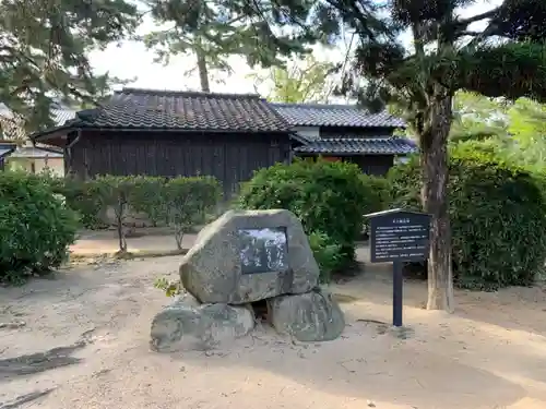 松陰神社の建物その他