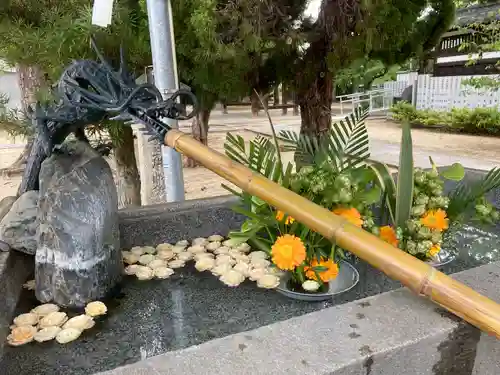 三津厳島神社の手水舎