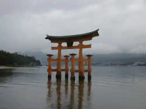 厳島神社(広島県)