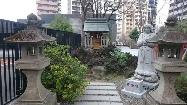 成子天神社の末社・摂社