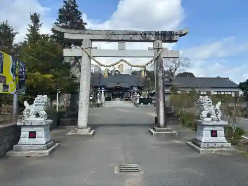 白子神社の{uncategorized: "未分類", other: "その他", undefined: "問題あり", building: "その他建物", grave: "お墓", sacred_gate: "鳥居", guardian: "狛犬", statue: "像", buddha: "仏像", history: "歴史", nature: "自然", garden: "庭園", animal: "動物", pagoda: "塔", temizu: "手水舎", mountain_gate: "山門・神門", sanctuary: "本殿・本堂", subordinate: "末社・摂社", art: "芸術", scenery: "景色", jizo: "地蔵", ema: "絵馬", goshuin: "御朱印", omikuji: "おみくじ", items: "授与品その他", amulet: "お守り", goshuincho: "御朱印帳", eats: "食事", festival: "お祭り", votive_dance: "神楽", shichigosan: "七五三参", wedding: "結婚式", experience: "体験その他", initially: "初詣", around: "周辺", anti_infection: "感染症対策"}