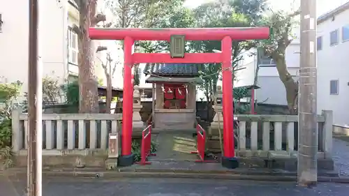 魅稲荷神社の鳥居