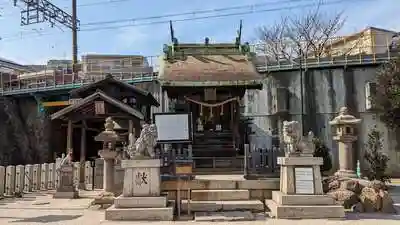 村上神社の本殿