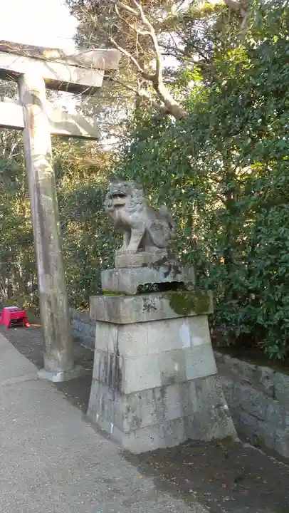 大豊神社の狛犬
