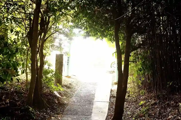 恋の水神社のその他建物