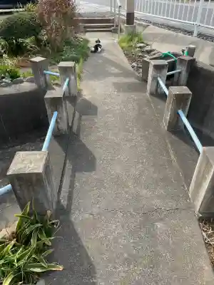 弁天社の{uncategorized: "未分類", other: "その他", undefined: "問題あり", building: "その他建物", grave: "お墓", sacred_gate: "鳥居", guardian: "狛犬", statue: "像", buddha: "仏像", history: "歴史", nature: "自然", garden: "庭園", animal: "動物", pagoda: "塔", temizu: "手水舎", mountain_gate: "山門・神門", sanctuary: "本殿・本堂", subordinate: "末社・摂社", art: "芸術", scenery: "景色", jizo: "地蔵", ema: "絵馬", goshuin: "御朱印", omikuji: "おみくじ", items: "授与品その他", amulet: "お守り", goshuincho: "御朱印帳", eats: "食事", festival: "お祭り", votive_dance: "神楽", shichigosan: "七五三参", wedding: "結婚式", experience: "体験その他", initially: "初詣", around: "周辺", anti_infection: "感染症対策"}