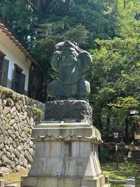 金華山黄金山神社(宮城県)