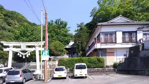 富戸三島神社の鳥居