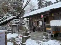 二柱神社の本殿・本堂