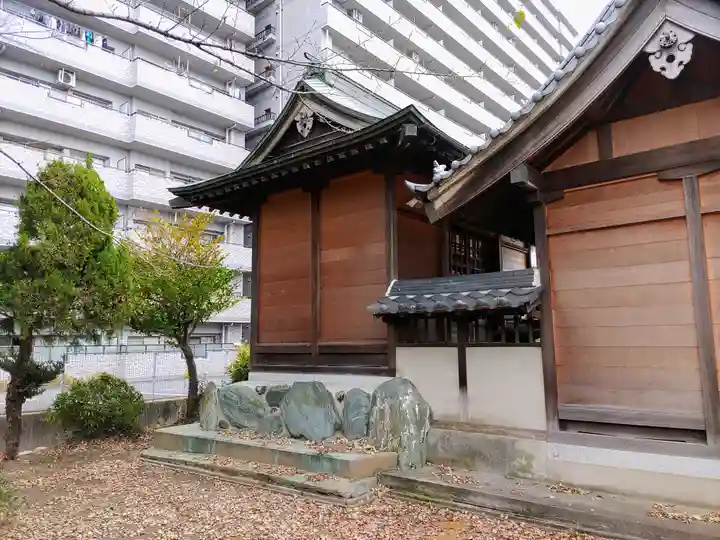 十二所社の本殿・本堂