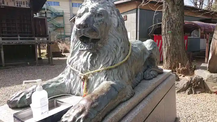 三囲神社の狛犬