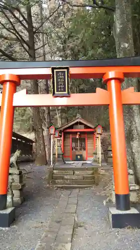 南湖神社の末社・摂社