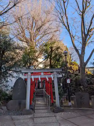 鳩森八幡神社(東京都)