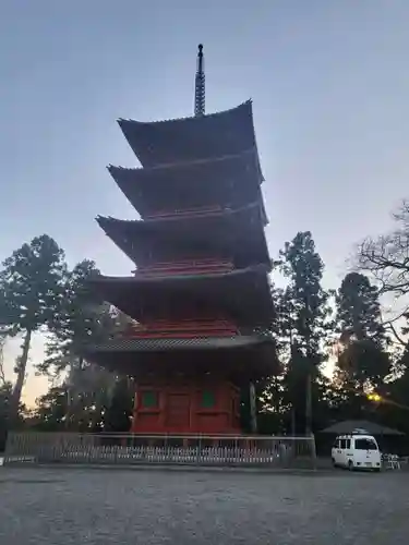 久遠寺の建物その他