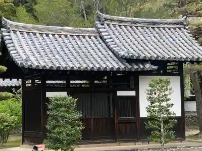 東大寺真言院の{uncategorized: "未分類", other: "その他", undefined: "問題あり", building: "その他建物", grave: "お墓", sacred_gate: "鳥居", guardian: "狛犬", statue: "像", buddha: "仏像", history: "歴史", nature: "自然", garden: "庭園", animal: "動物", pagoda: "塔", temizu: "手水舎", mountain_gate: "山門・神門", sanctuary: "本殿・本堂", subordinate: "末社・摂社", art: "芸術", scenery: "景色", jizo: "地蔵", ema: "絵馬", goshuin: "御朱印", omikuji: "おみくじ", items: "授与品その他", amulet: "お守り", goshuincho: "御朱印帳", eats: "食事", festival: "お祭り", votive_dance: "神楽", shichigosan: "七五三参", wedding: "結婚式", experience: "体験その他", initially: "初詣", around: "周辺", anti_infection: "感染症対策"}
