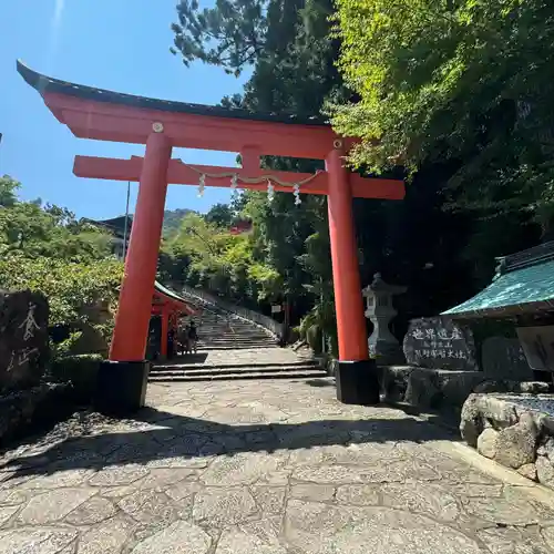 熊野那智大社(和歌山県)
