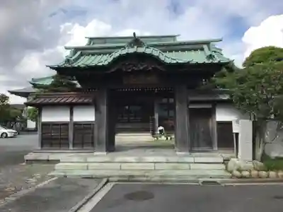 傳心寺の山門・神門