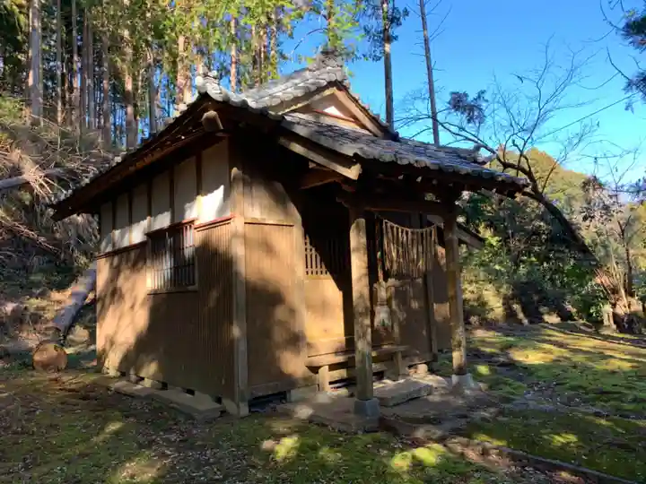 八幡神社の本殿・本堂