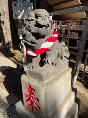 高円寺氷川神社の狛犬