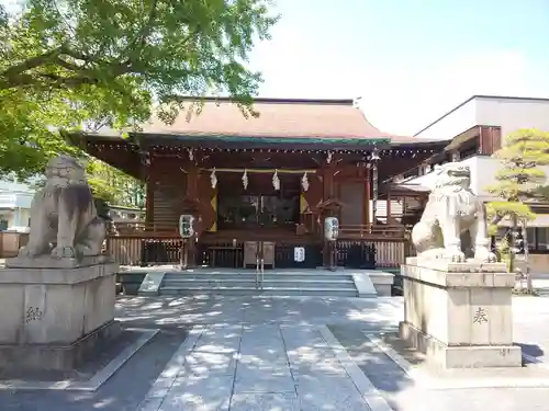 鎧神社の本殿・本堂