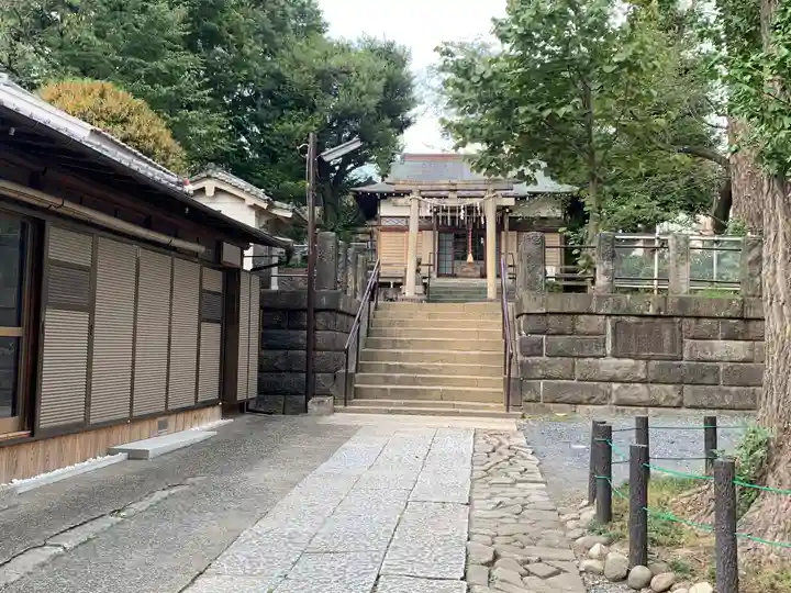上田端八幡神社の鳥居